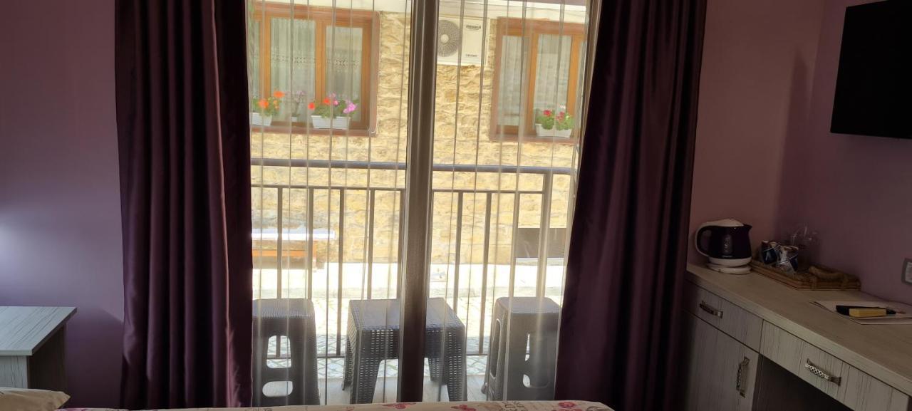Kirios Hotel Nesebar Exteriör bild