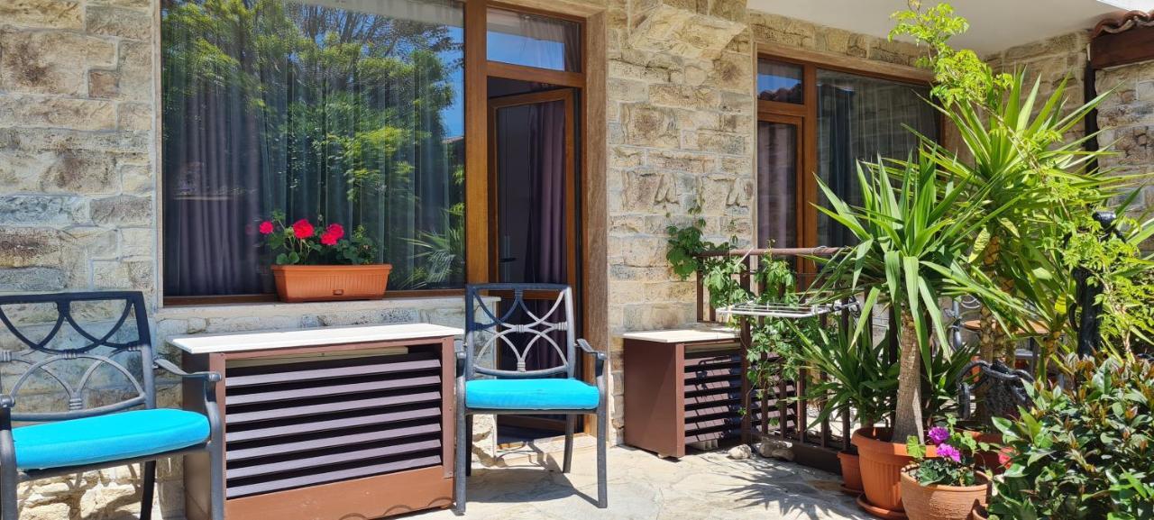 Kirios Hotel Nesebar Exteriör bild