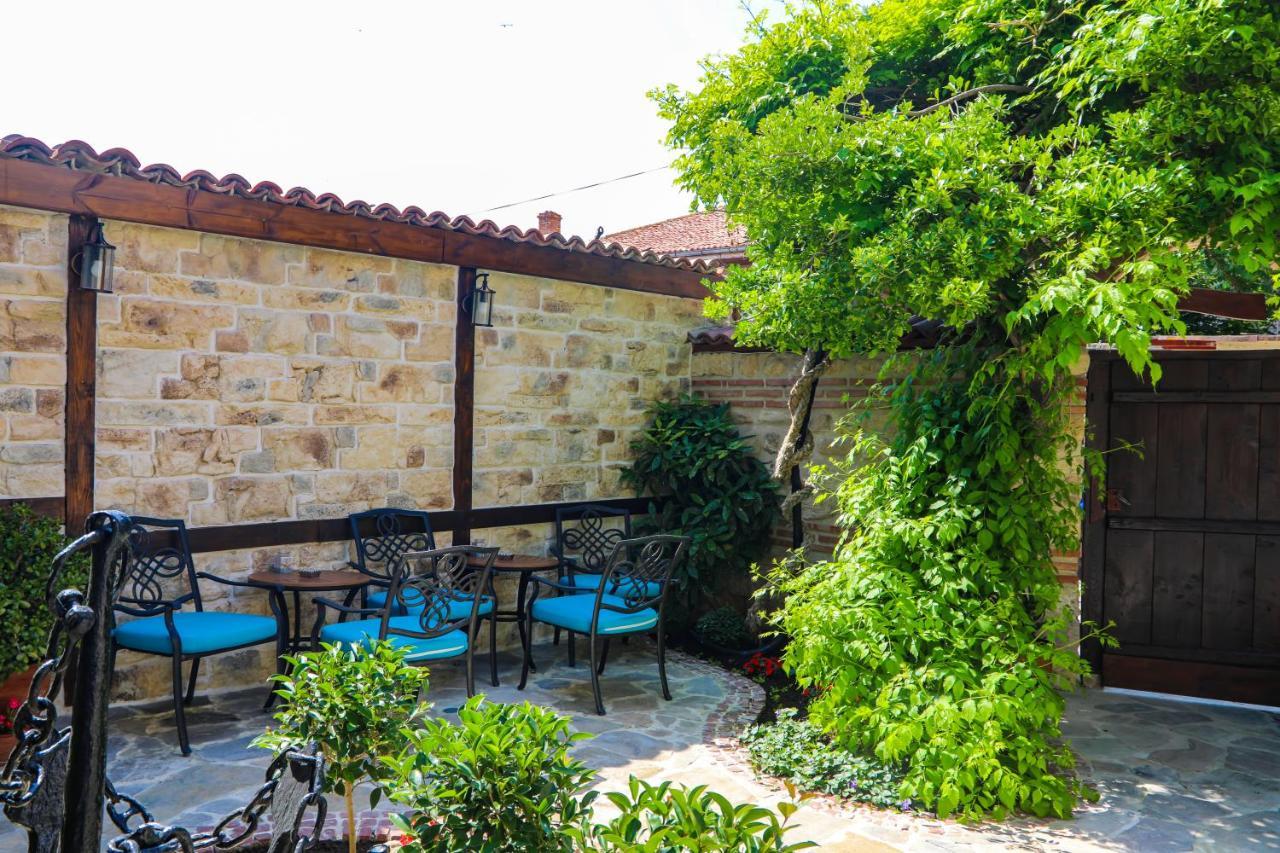 Kirios Hotel Nesebar Exteriör bild