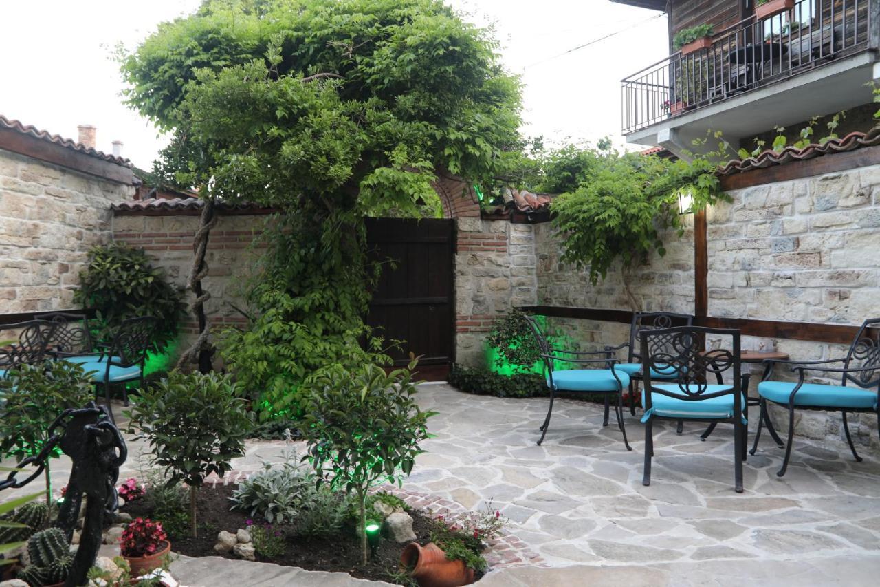 Kirios Hotel Nesebar Exteriör bild